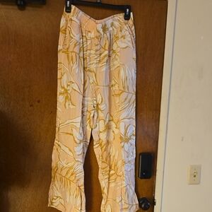 Rachel Zoe Floral Capris in Yellow and White